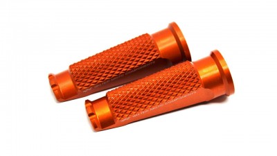 VALTER MOTO STREET FOOTPEGS IN ORANGE *MOUNTING KIT PGA## SOLD SEPERATELY* image