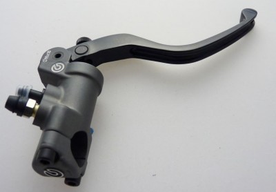 BREMBO RADIAL FRONT BRAKE MASTER CYLINDER 16B X 18L SHORT LEVER image