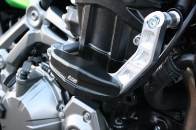 1 PAIR GSG PROTECTORS, KAWASAKI Z900 2017 ON, NO MODIFICATIONS REQUIRED image
