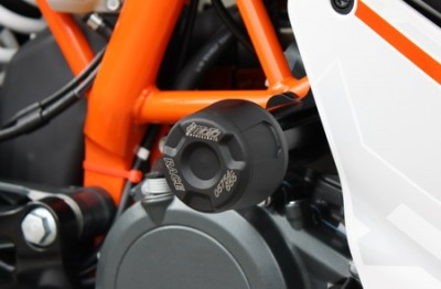 1 PAIR GSG PROTECTORS, KTM RC390 2015 ON, BLACK MOUNTING KIT image
