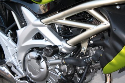 1 PAIR GSG PROTECTORS, SUZUKI GLADIUS SFV650 2009 ON,FRAME TRIM PANEL MODS REQD image