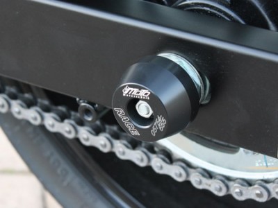 1 PAIR GSG REAR AXLE SLIDERS SUZUKI GSR750 2011 ON image