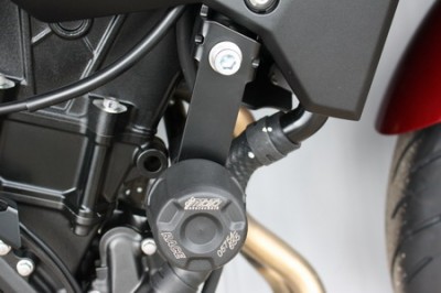 1 PAIR GSG PROTECTORS, KAWASAKI Z 400 2019 ON BLACK COATED RETAINING PLATES image